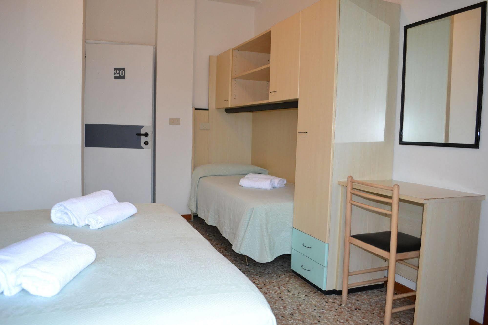 Hotel Rubino 利多迪迪耶索洛 外观 照片